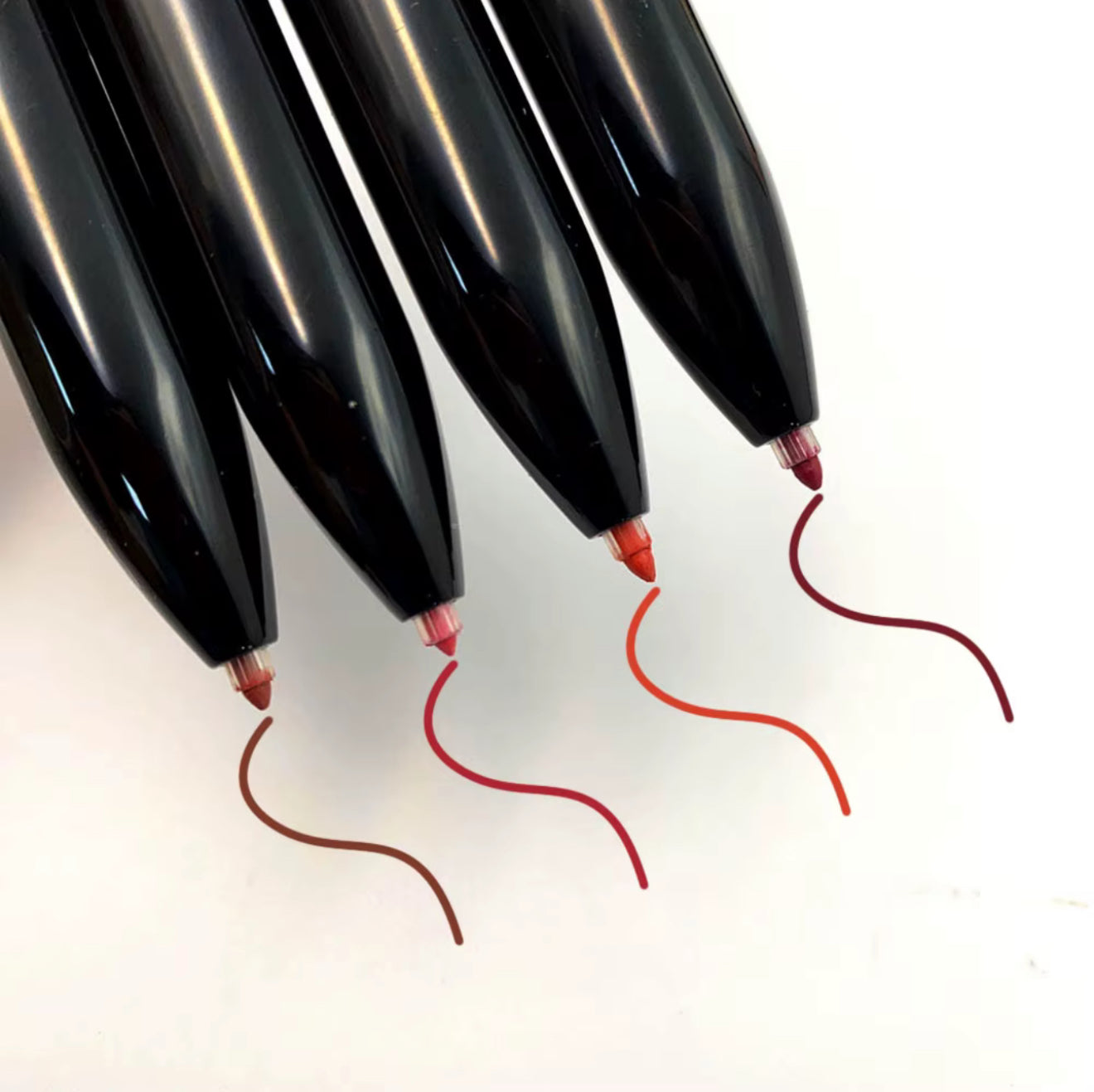 StarGlow Lip Liner 4-in-1